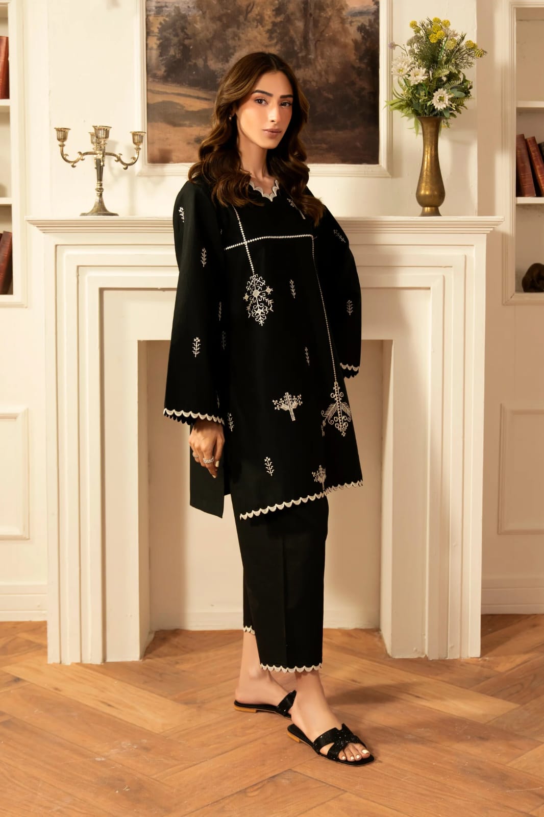 EMAAN EMBROIDERY 2PC READY TO WEAR