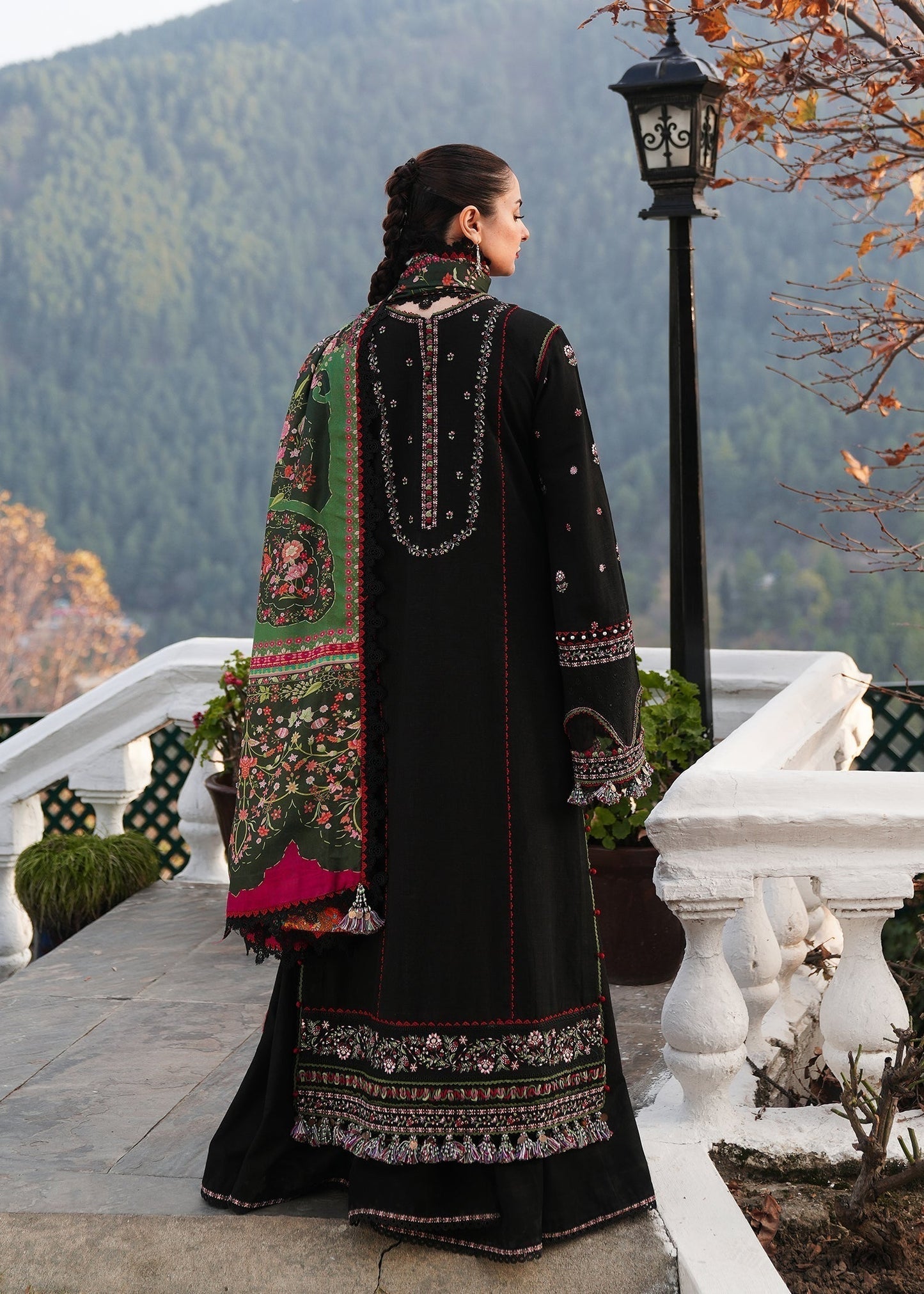HUSSAIN REHAR DHANAK EMBROIDERED WINTER 3PC WITH DHANAK EMBROIDERED SHAWL