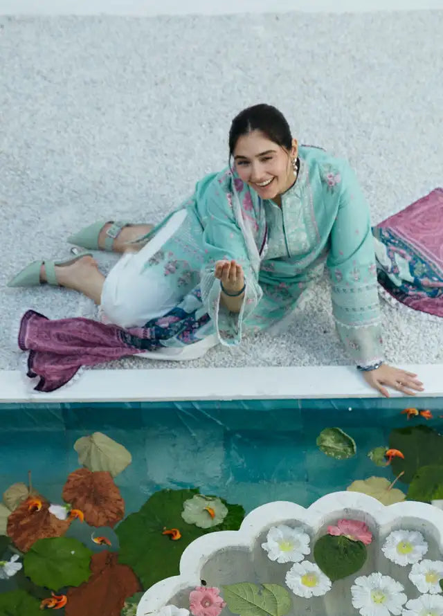 ZARA SHAH JAHAN - 3PC DHANAK EMBROIDERED SHIRT WITH PRINTED SHAWL AND PLAIN TROUSER