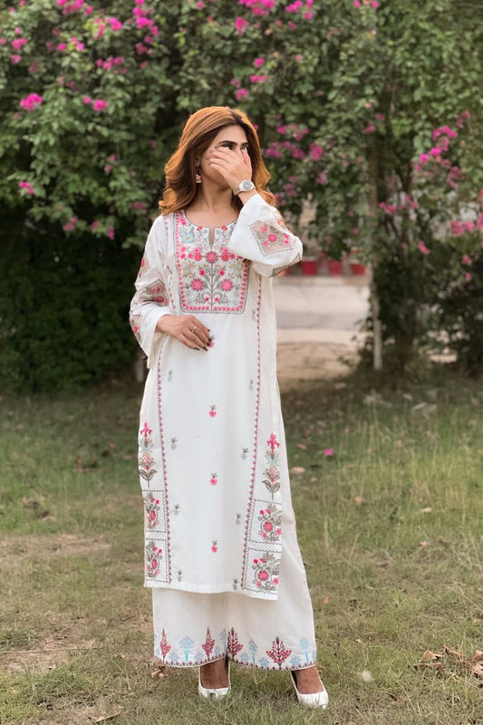 PREMIUM WHITE DOVE EMB 2PC