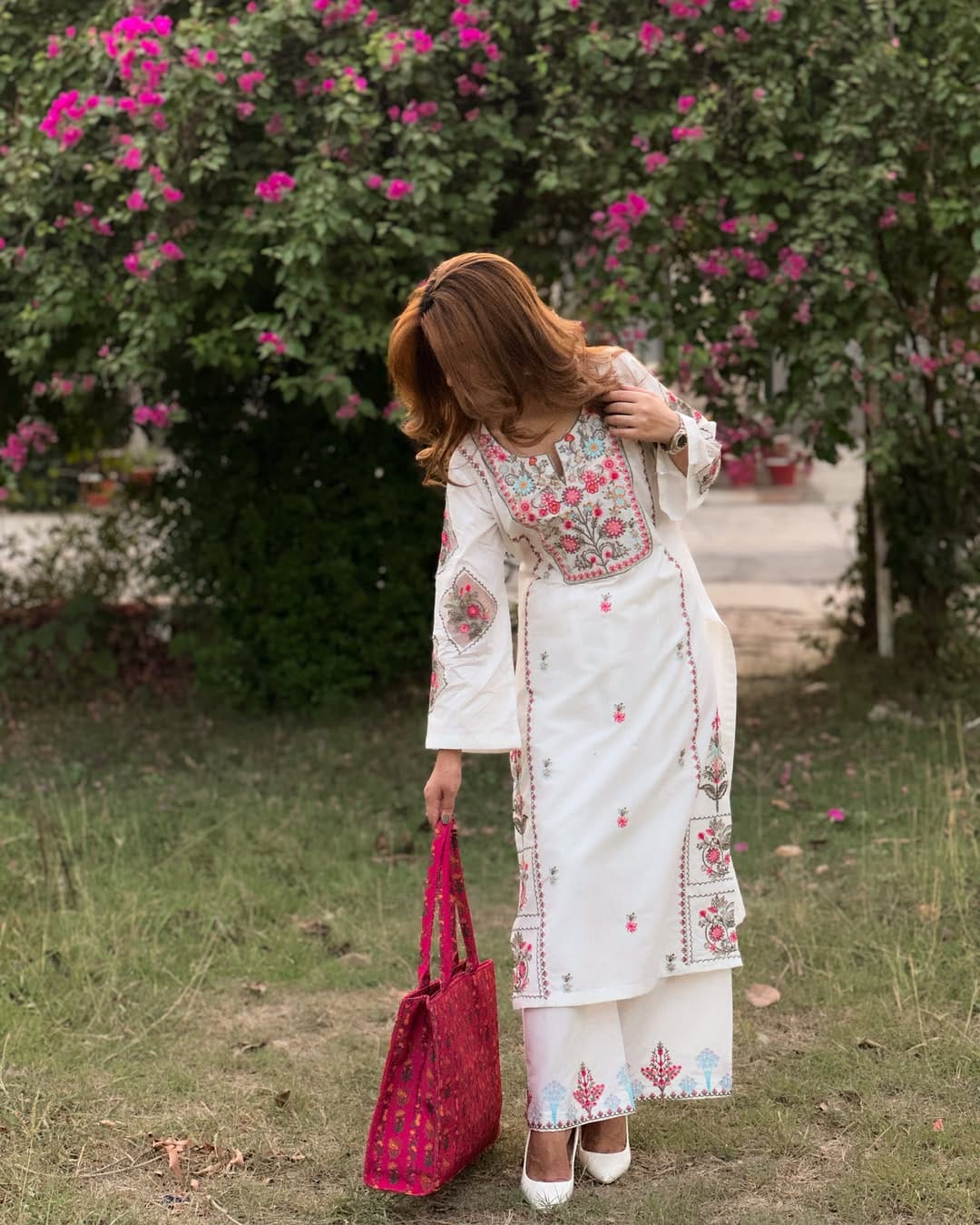 PREMIUM WHITE DOVE EMB 2PC