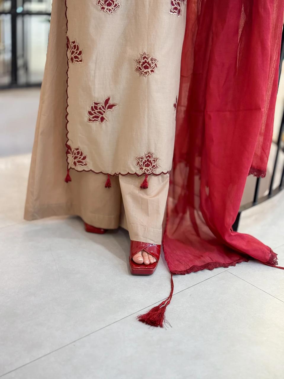 LUXURY PREMIUM NEELAM 3PC READY TO WEAR