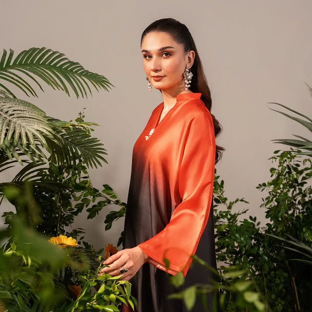 W I N T E R  C O L L E C T I O N
 *RED CHARM  2PC*